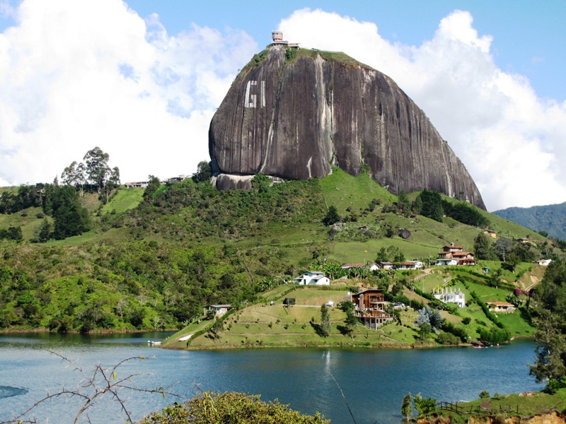 Piedra el Peñol - Tourism in Antioquia