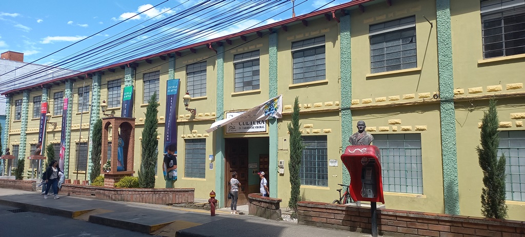 Instituto de la Cultura - El Carmen de Viboral - Antioquia Colombia