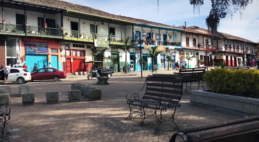 Parque Principal de Sonsón, Antioquia - Colombia