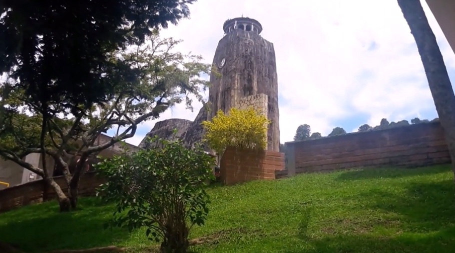 Iglesia Nuestra Señora del Rosario de Chiquinquirá - El Penol - Antioquia