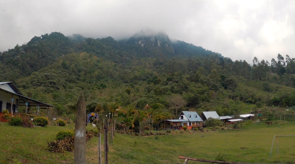 Ecoparque Peñas Blancas en el municipio de Calarcá Quindio - Colombia