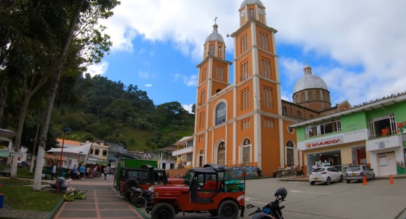 Iglesia de San José Génova Quindío | Sitios Turísticos de ...