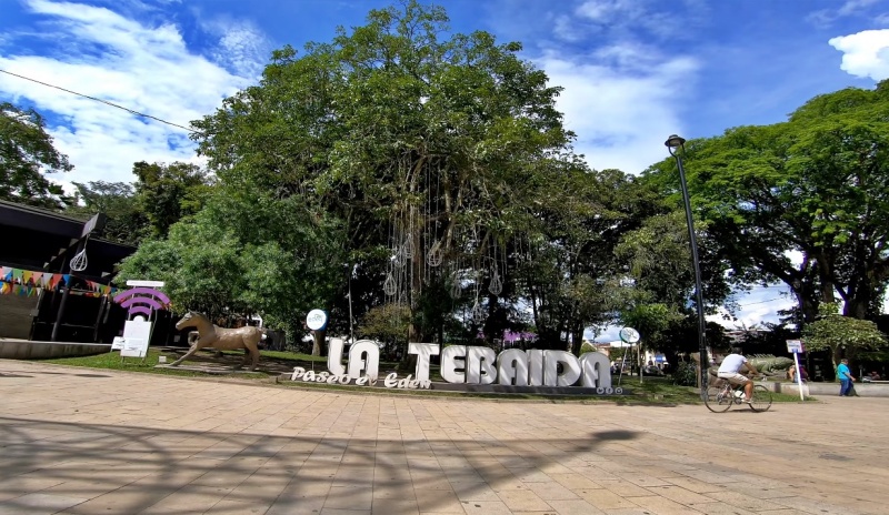 Parque Bolivar - La Tebaida - Quindio - Colombia