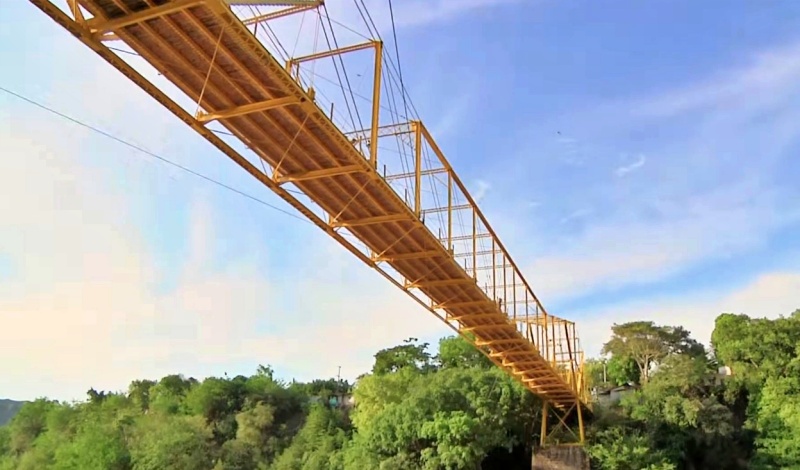 Puente Navarro es un icono de la arquitectura, la historia y la cultura de Honda