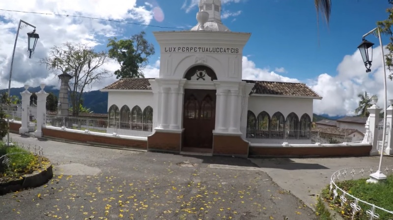 Cementerio Valvanera de Salamina, Caldas – Viajar por Colombia