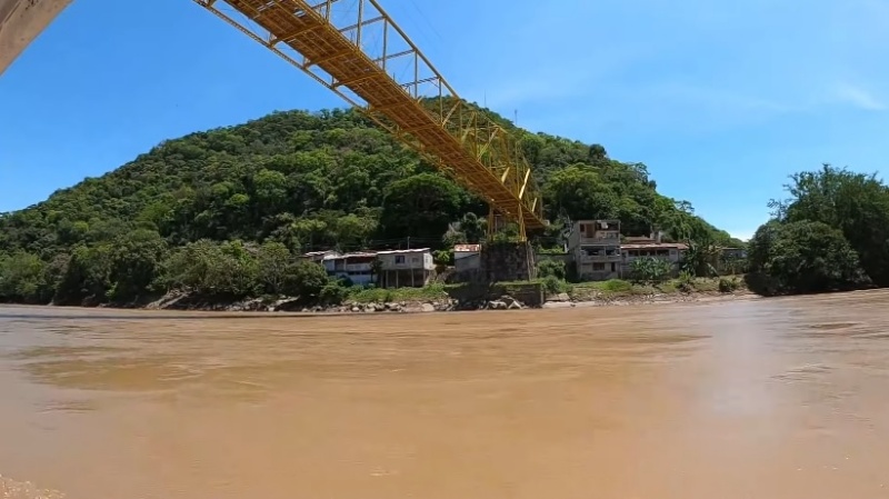 Puente Navarro Honda, Tolima – Colombia