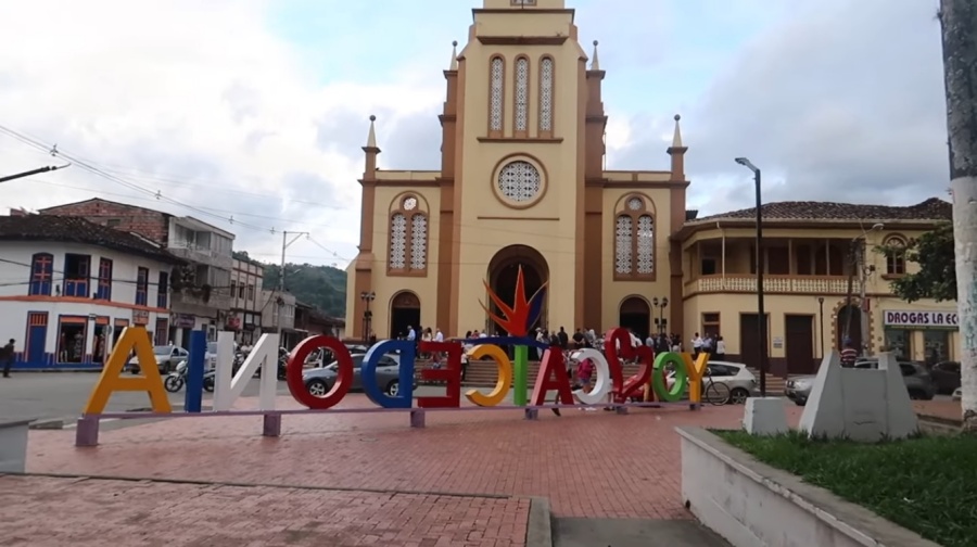 Guía de Viaje de Caicedonia Valle del Cauca - Colombia Travel