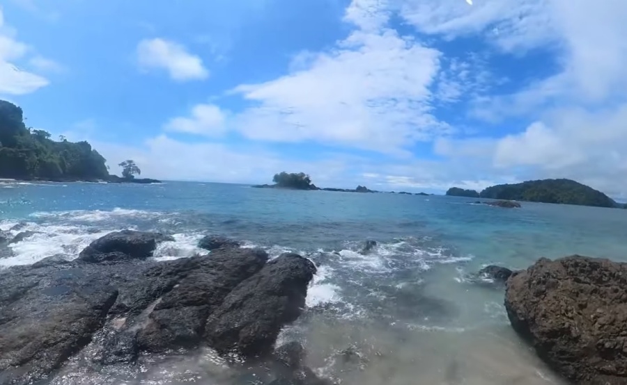 Nuquí Playas: El lugar donde la belleza te embriaga y te lleva a un paraiso