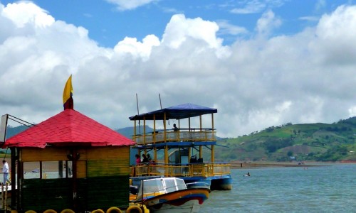 Pasadia Lago Calima