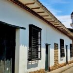 Calle Coloniales y centro Historico de Santa Fe de Antioquia - Colombia