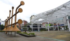 Monumento al Maestro Jairo Varela Cali, Colombia