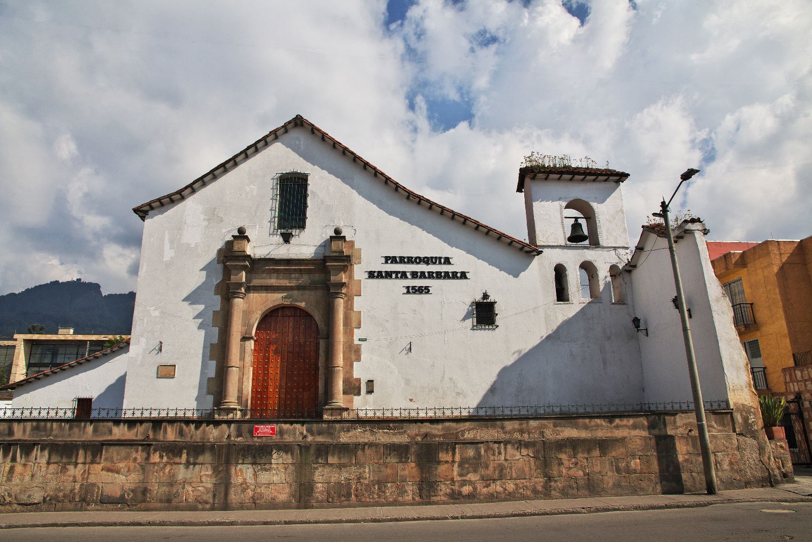 iglesia de Santa Bárbara - Bogotá Colombia