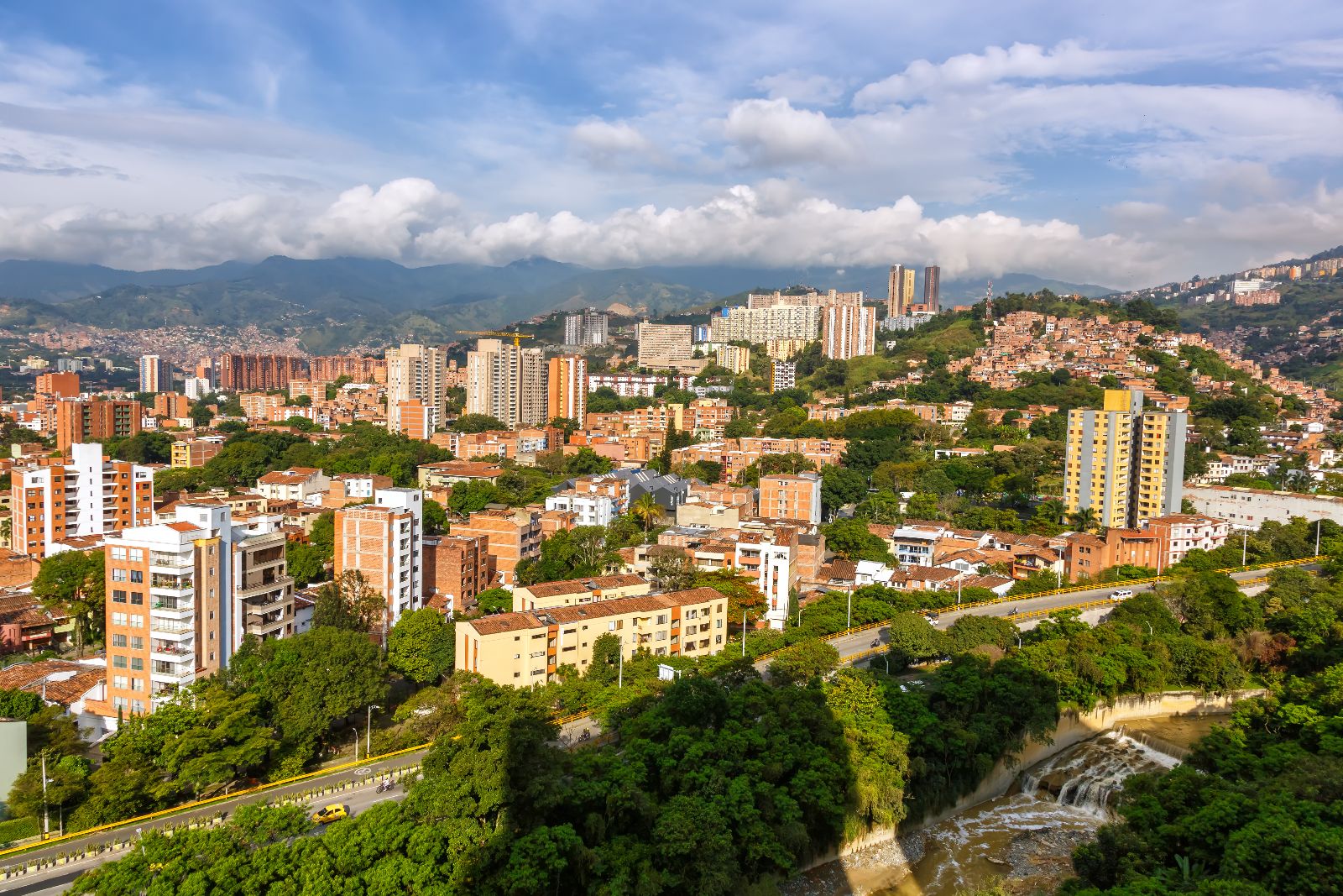 Medellín La ciudad de la Eterna Primavera