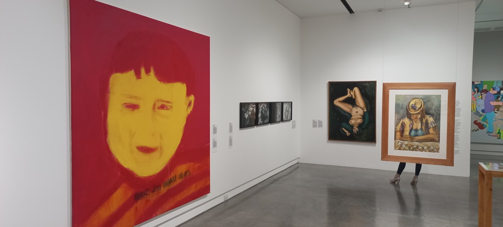 Entrada al Museo de Arte Moderno de Medellin - Antioquia Colombia