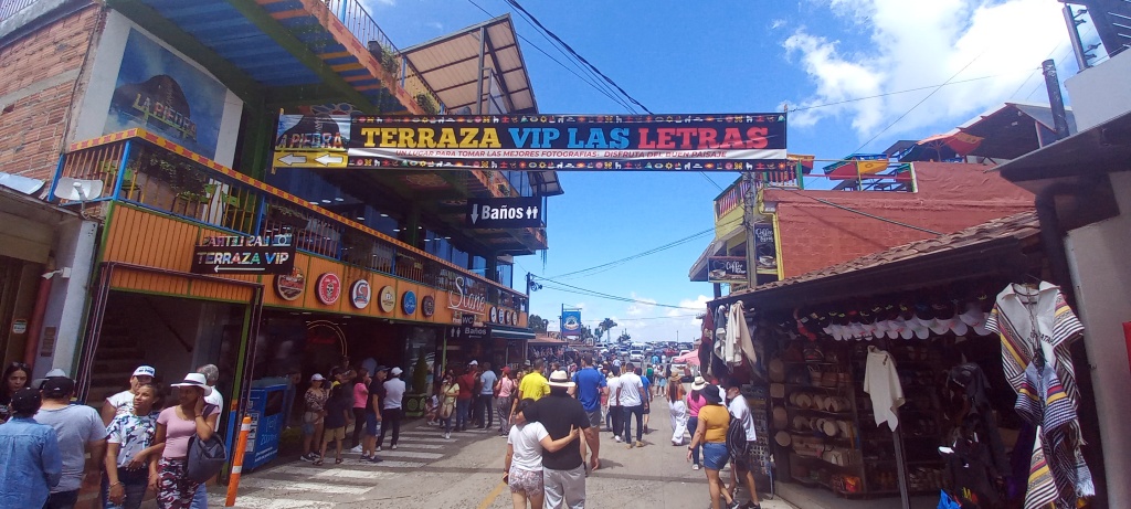 Restaurantes y gastronomia de Guatapé, Antioquia Colombia