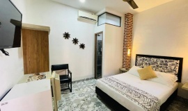 Hotel Caseron del Parque - Santa Fe De Antioquia