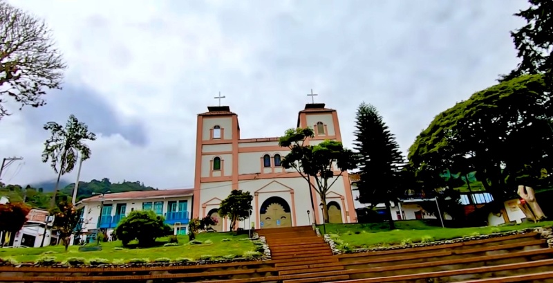 Guía Turística de Córdoba Quindío - Colombia Travel