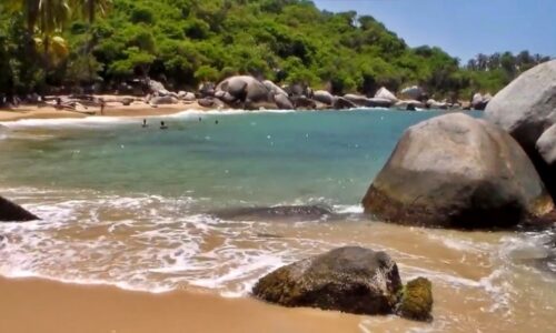 Playa Arenilla - Parque Tayrona
