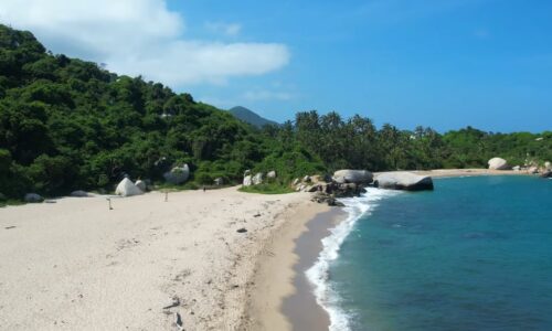 Playa La Piscina - Parque Tayrona