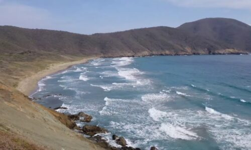 Playa Siete Olas - Parque Tayrona
