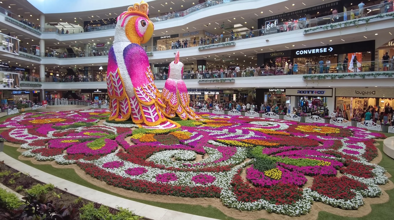 Feria de las Flores Centro Comercial Santafé