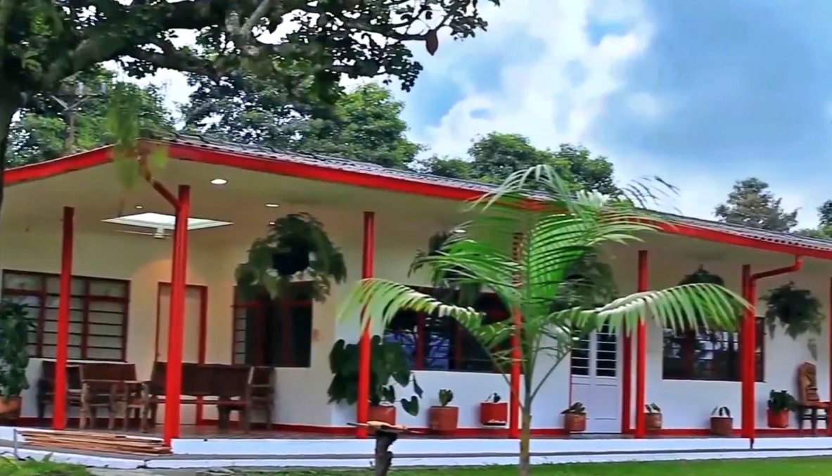 Granja Luker Palestina, Caldas, Colombia