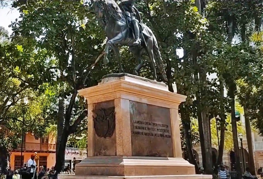 Parque de Bolívar – Cartagena de Indias - Colombia