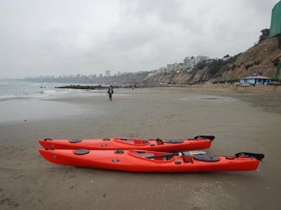 Kayaking en Miraflores Lima